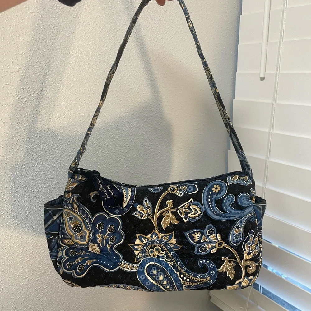 Vera Bradley “Windsor Navy” Shoulder bag - Picture 1 of 12